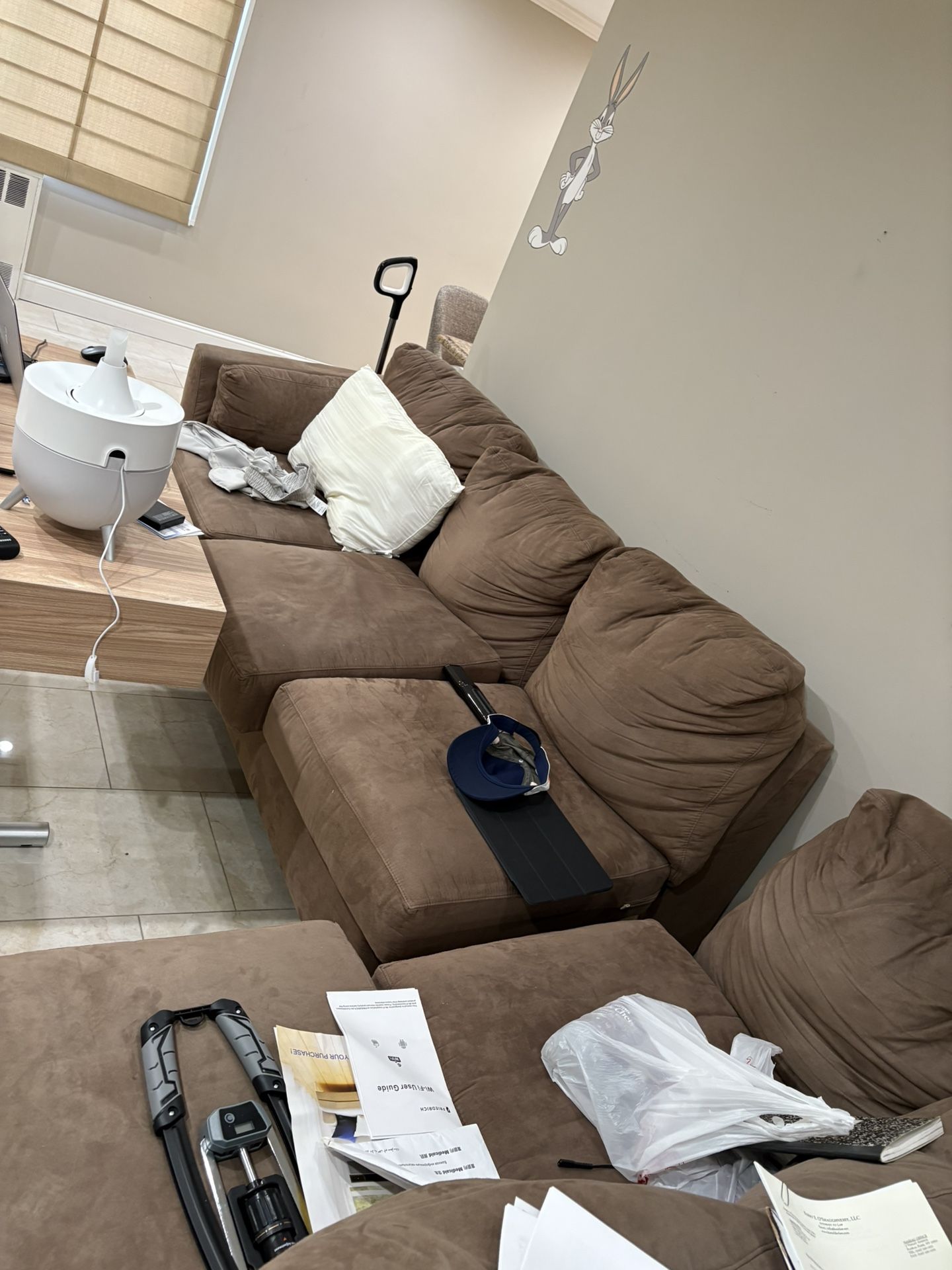 2 sofas