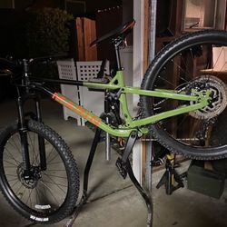 Marin Rift Zone 27.5 1 full suspension mountain bike