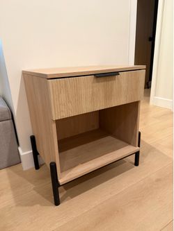 Nightstand oak