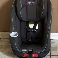 LIKE NEW GRACO CONVERTIBLE CAR SEAT!!!!