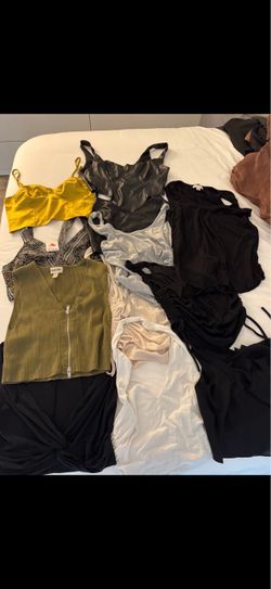 Lot of Women’s Tops