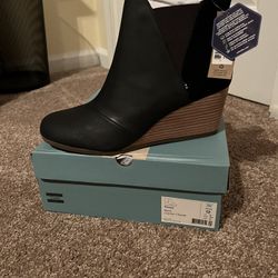 TOMS Booties 