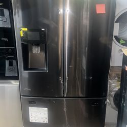 Samsung 24.6cu. ft. French door fingerprint resistant refrigerator 