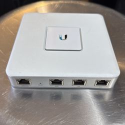 Ubiquiti USG