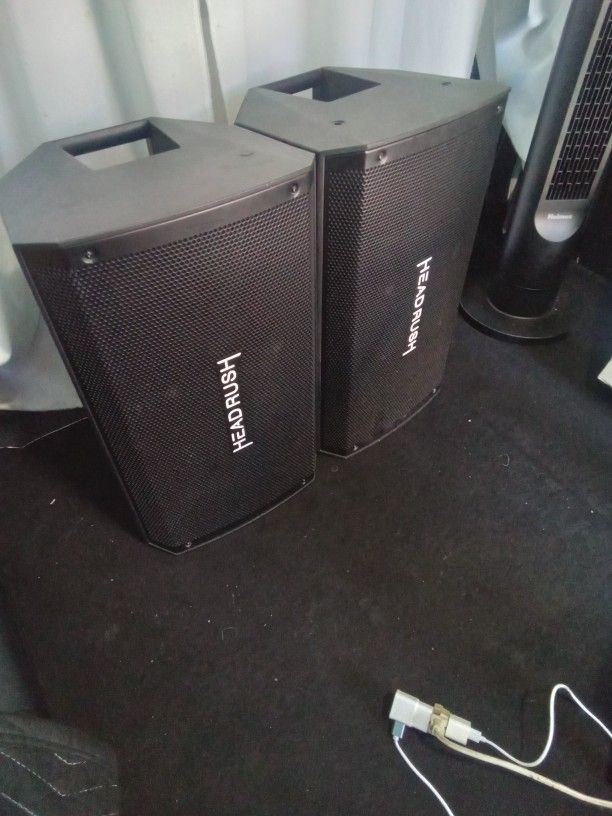 Speakers Headrush Preamplificadas 2000whtas