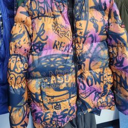 Men Jacket SIZE MEDIUM 