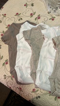 Onesies 6m