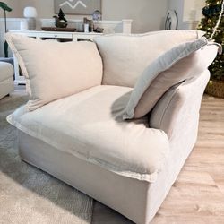 Brand New Open Box Arm Chair 