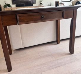 Writing desk