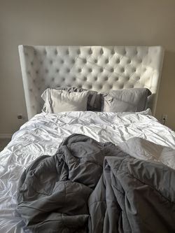 Z gallery White Queen Size Bed with Upholstered Tufted Wingback.