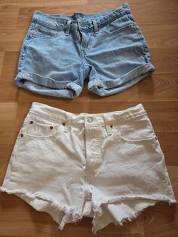 Levi shorts
