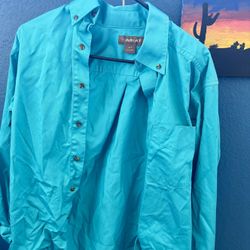 $8 Ariat Long Sleeve Shirt S