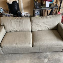 Pull out couch
