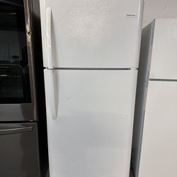 Frigidaire T/b Refrigerator-60 DAY WARRANTY 📍1008 Us 92 Seffner Fl 33584📍