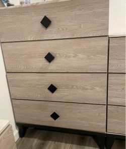 Furniture (muebles)