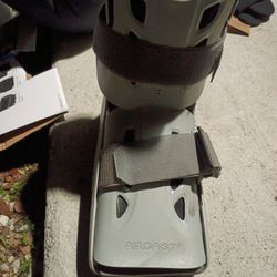 Brace Walking Boots  