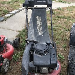 Snapper commercial lawn mower