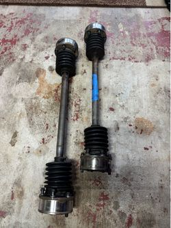 26 5/8 axels 300m kartec with 930 CVs and boots