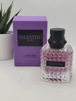 Valentino
 
Donna Born in Roma Purple Melancholia Eau de Parfum

1 fl