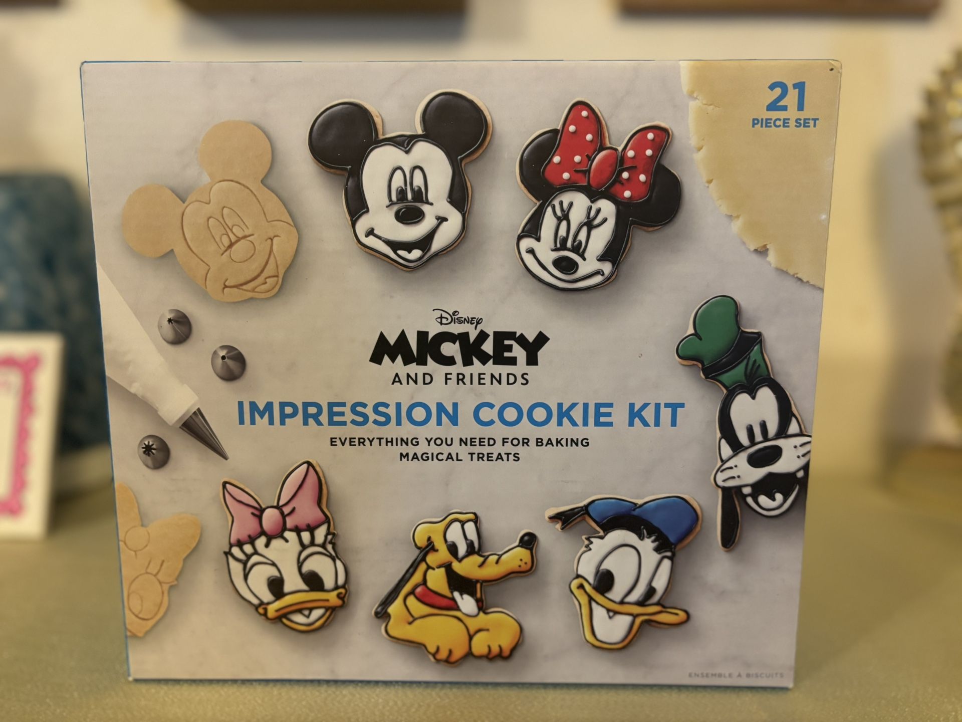 William Sonoma, Disney Impression Cookie Kit, 21 Pieces