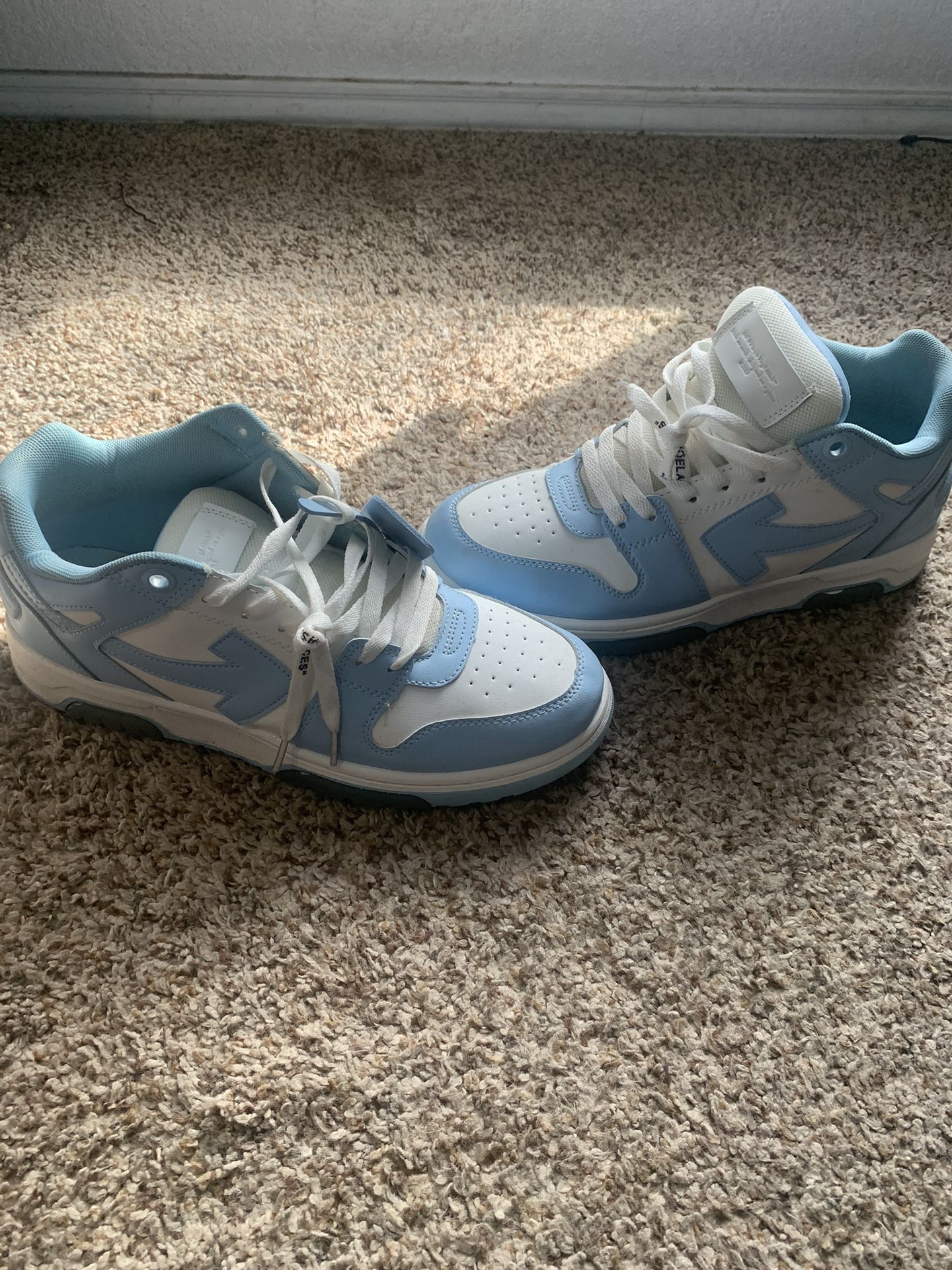 off white out of office size 11