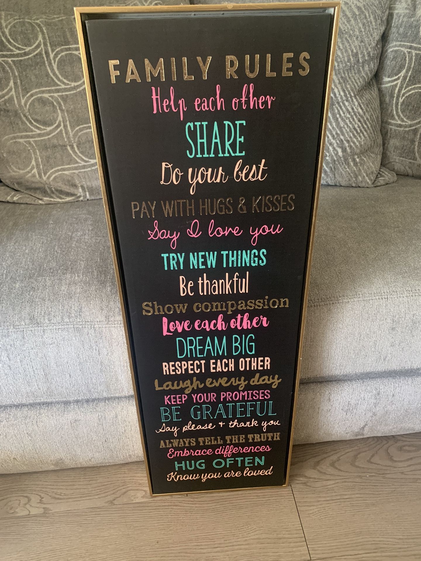Family Picture Decor