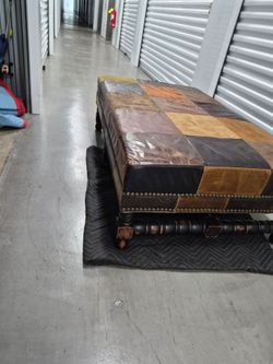 Coffi table