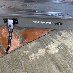 VS4 Max Pro scooter 
