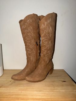 Like new cowgirl boots
