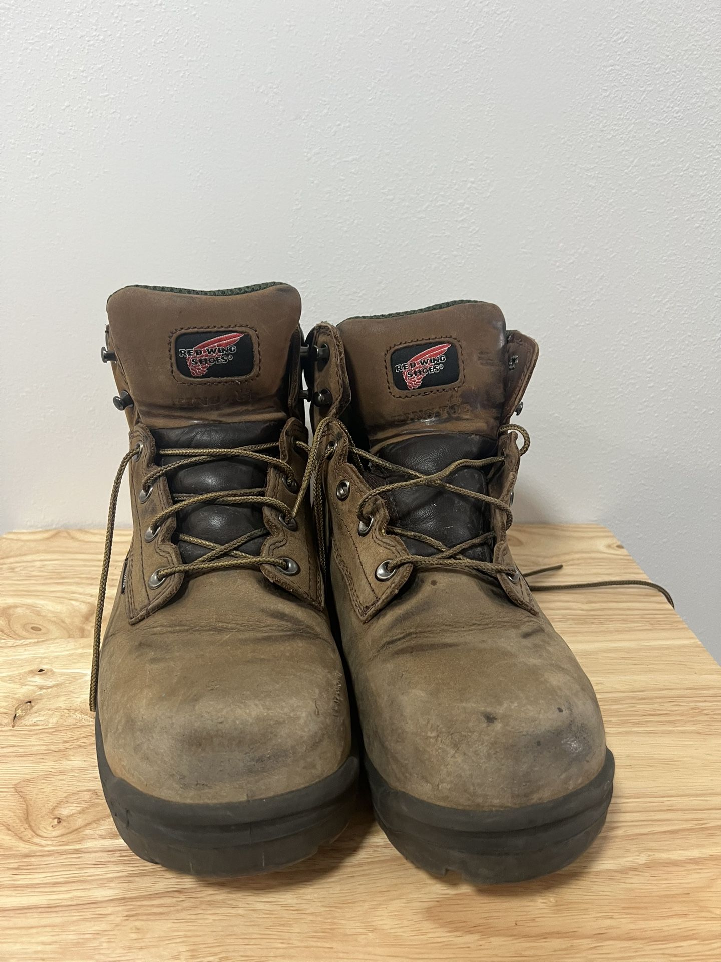 Red Wing Men’s Boots, King Toe  11.5 