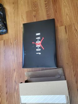 Brand New never worn 2022 Jordan 11 Cherry 11