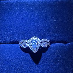 Zales  Diamond Engagement/Wedding Ring Set