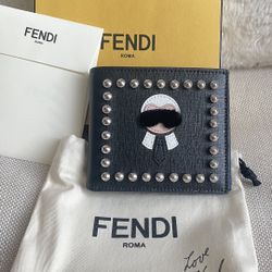 Fendi Wallet authentic 