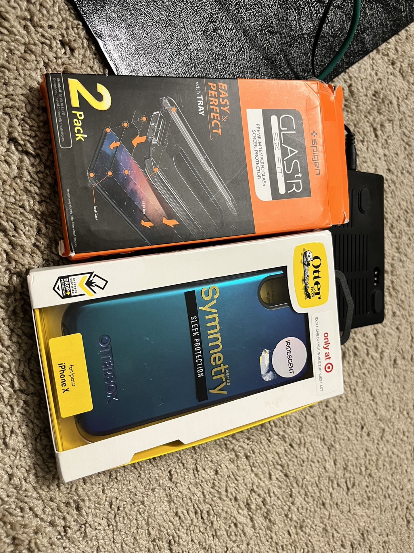iPhone X & XS Otterbox Case and Spigen Tempered Glass