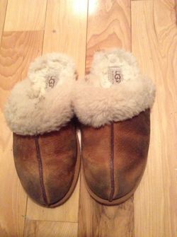 Ugg slippers