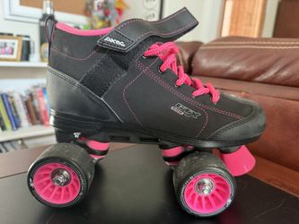 Pacer roller skates size 6