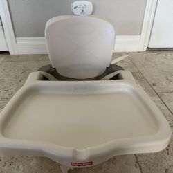 Fisher Price Healthy Care Deluxe Booster seat