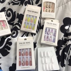 Press On Nails 