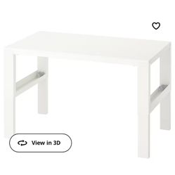 Ikea Pahl desk and chair