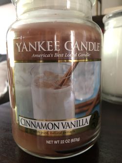 Yankee Candle CINNAMON VANILLA CANDLE