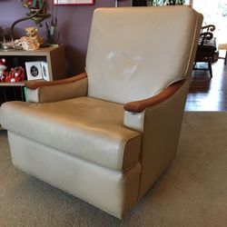 Vintage Vinyl Roto Rocker / Swivel Chair