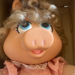 Jim Henson’s “ Baby Miss Piggy” Huggable Doll In Box