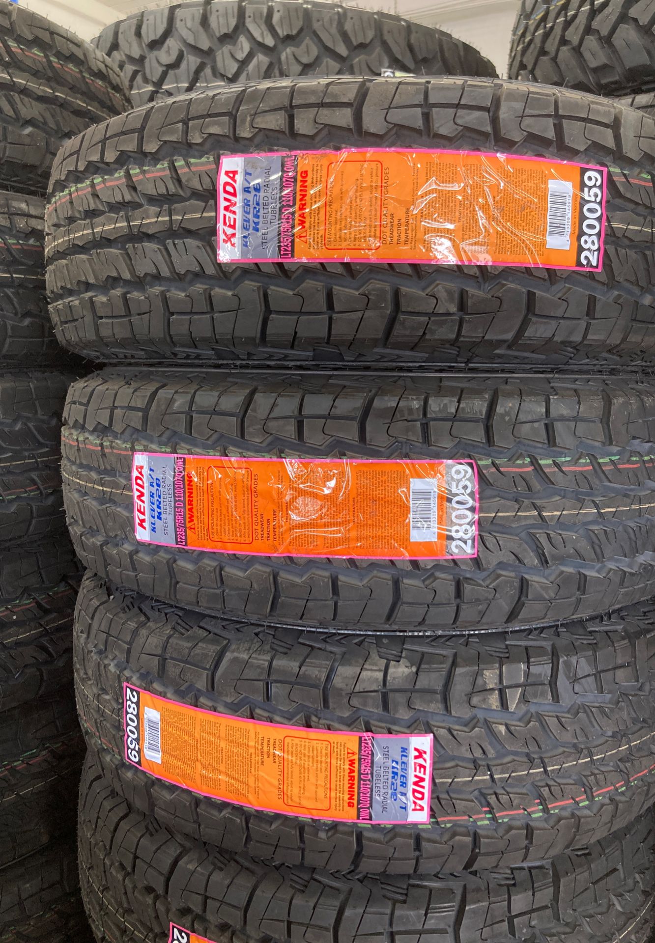 LT235/75R15 KENDA KLEVER A/T (finance available)