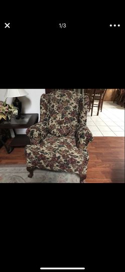 3 piece furniture set(like new) 525.00 or best offer