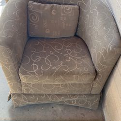2 Couch Chairs