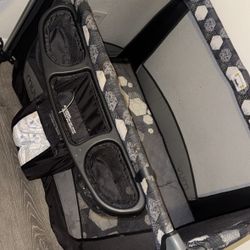 Baby Bassinet/playpen
