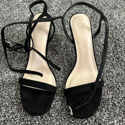 Black High Heels $12