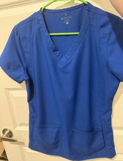 scrub top - med couture