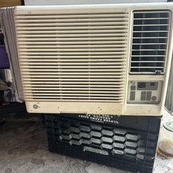 GE Window Air Conditioner 10,000 BTU 