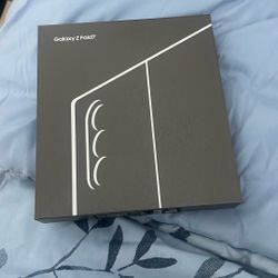 Never Used Galaxy Z  Fold7